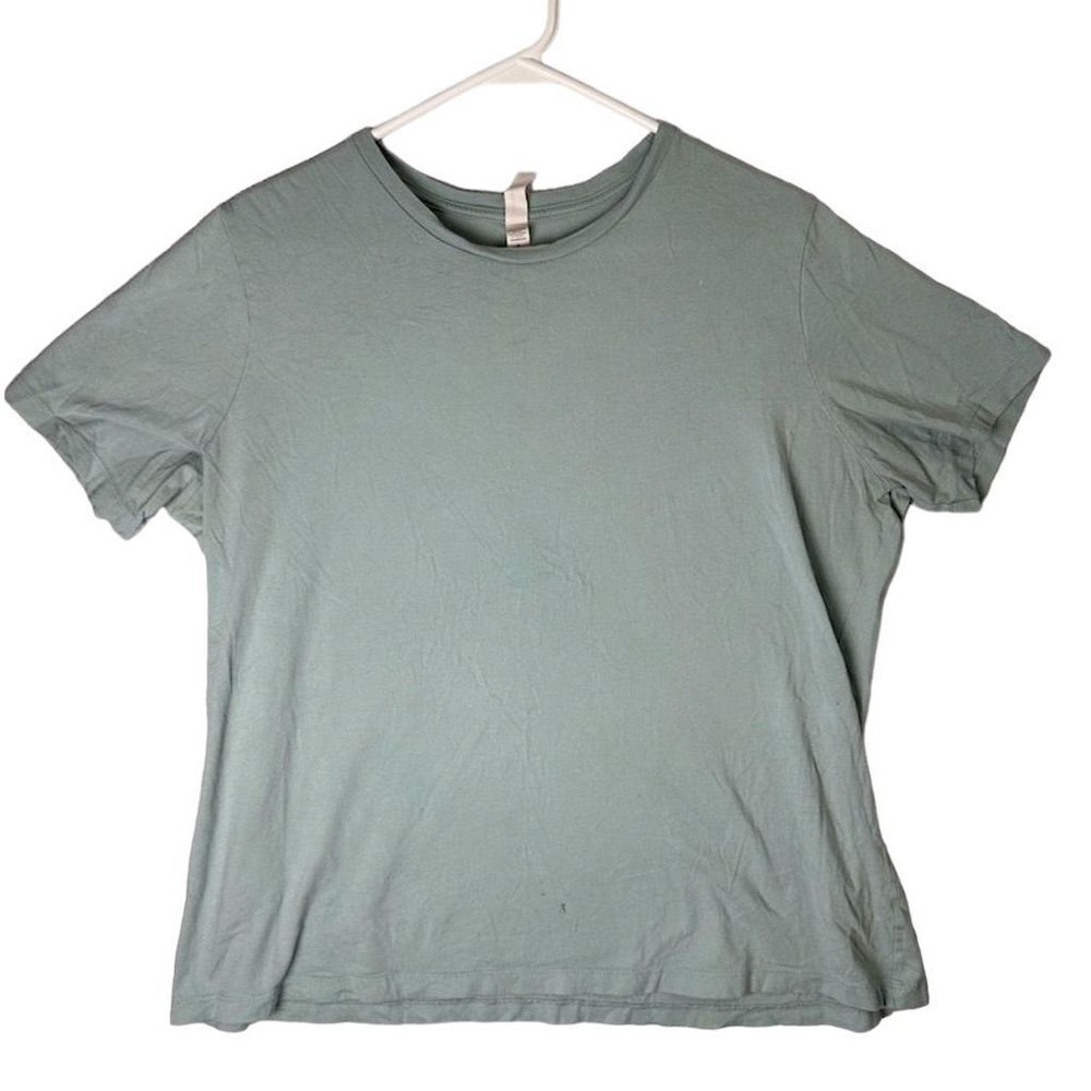 Bella + Canvas Women's Green T-Shirt Size XL Short Sleeve Casual Round‎ Neck
